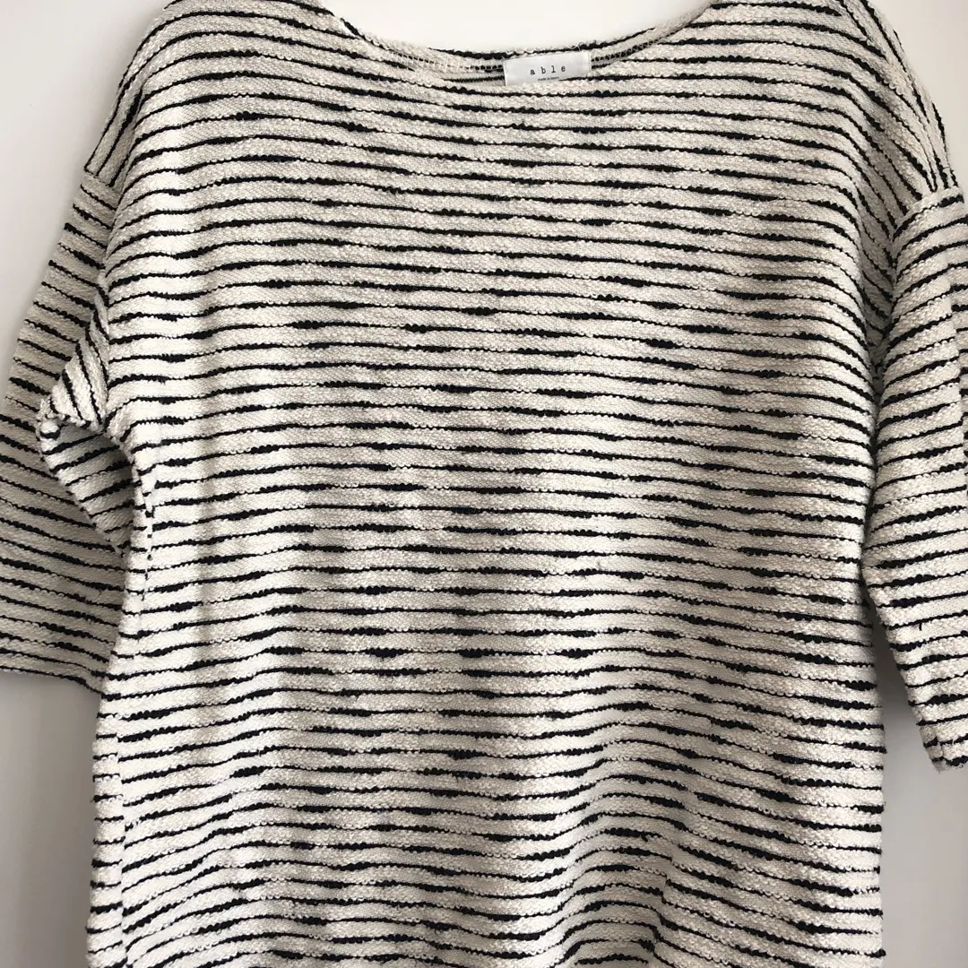 Striped Top From Korea Size M photo 1