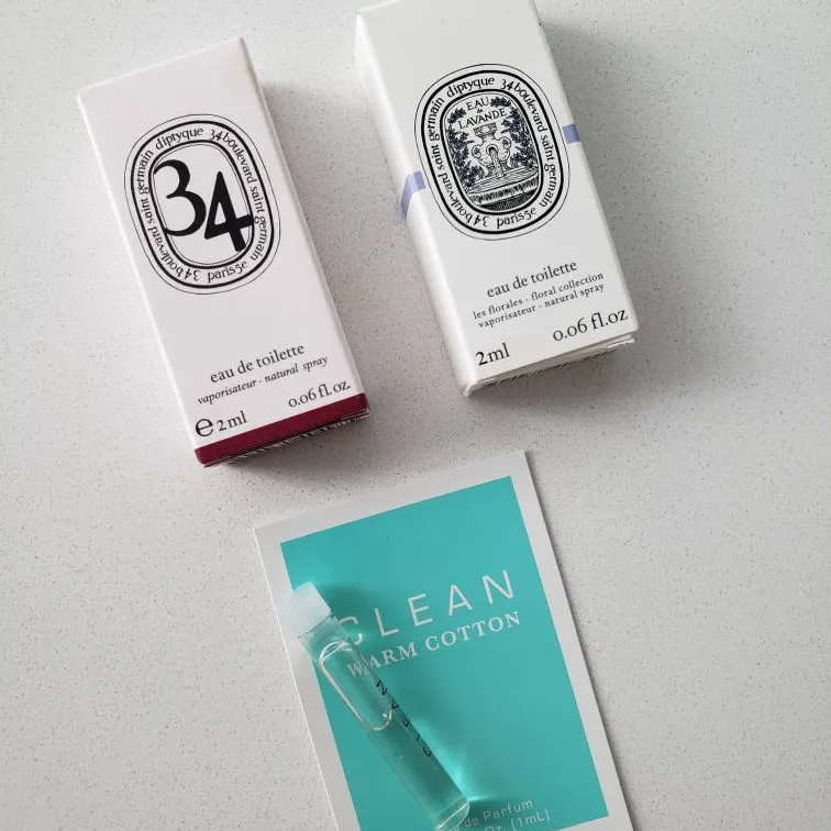 [Assortment] Perfume Samples photo 1