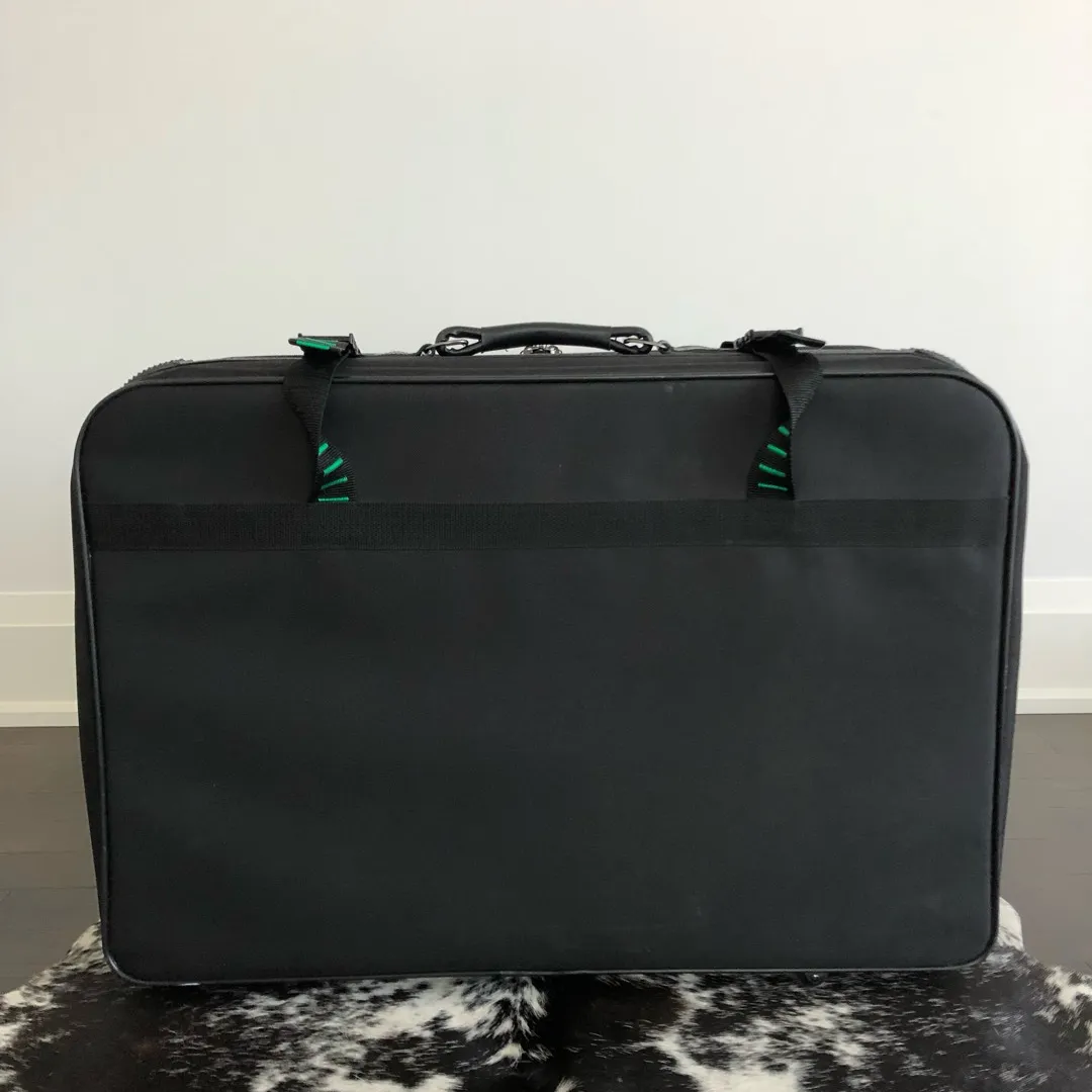 Very Good Condition Samboro Luggage In Black photo 4