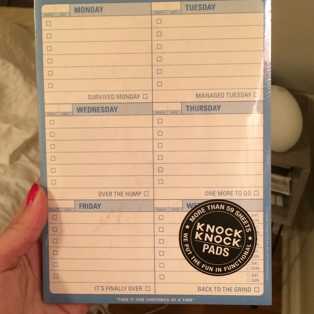 Full pad of weekly planners photo 1