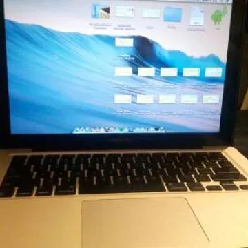 2010 13" MacBook Pro Lowest Model photo 1
