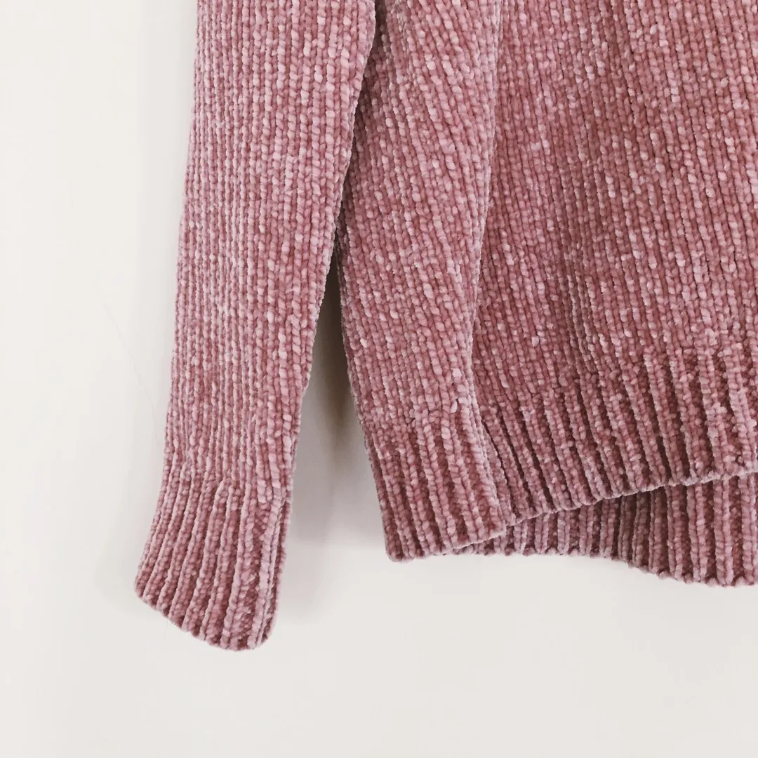 Soft Pink Sweater photo 3