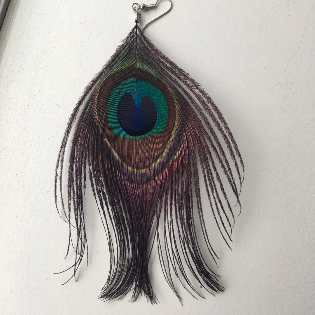 FREE! Peacock Feather Earring (X1) photo 1