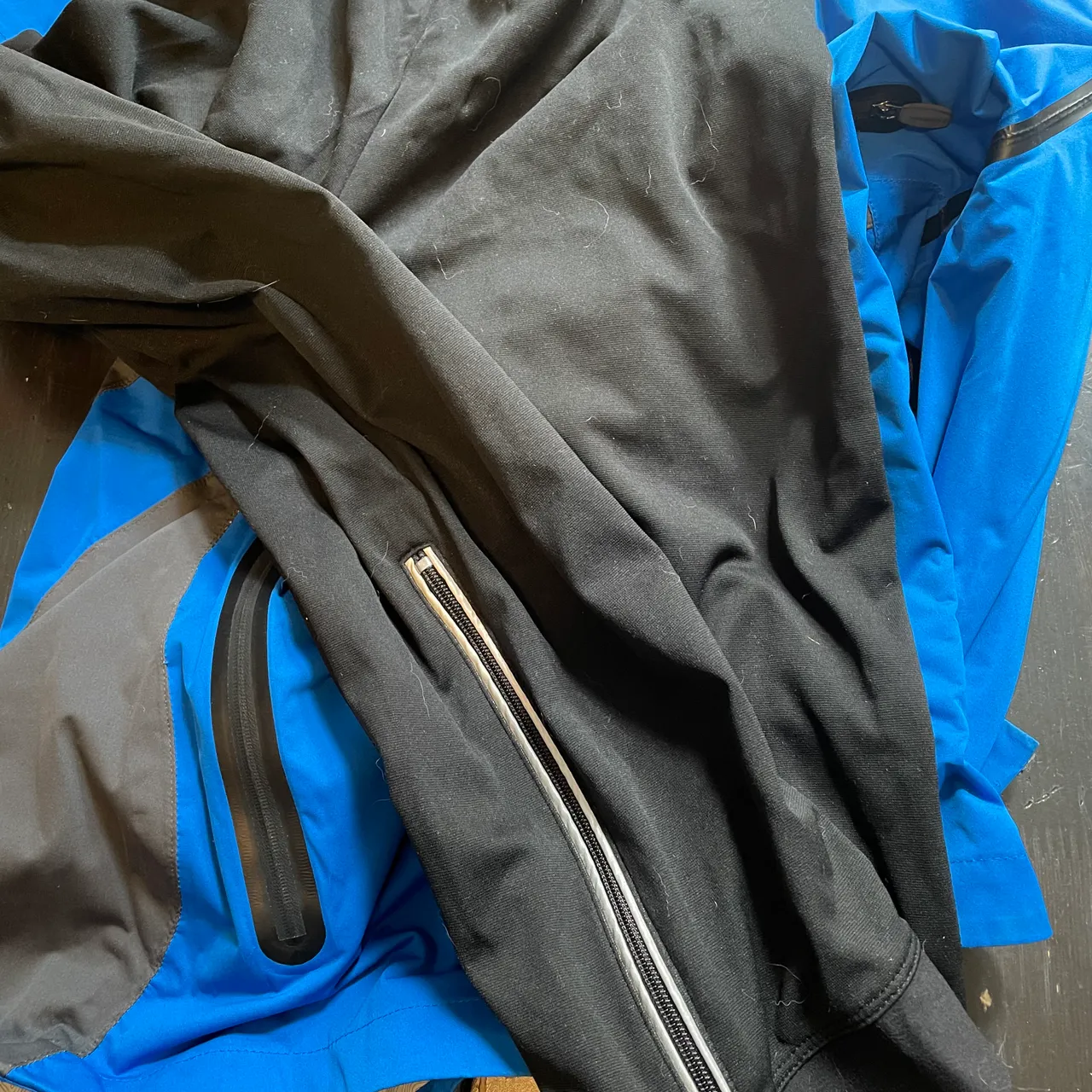 Cycling jacket and pants for wet weather photo 4