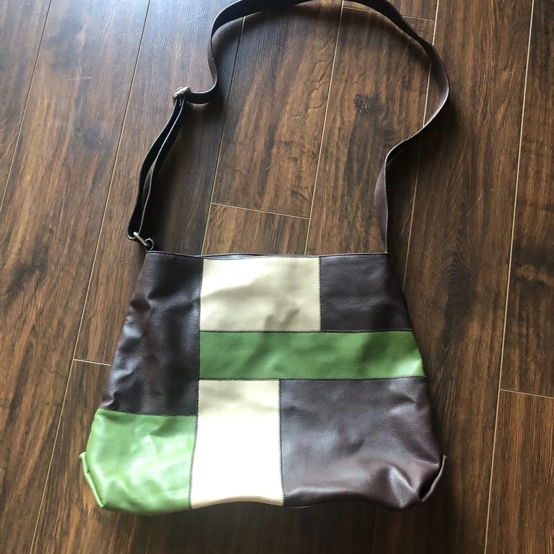 Bags In Mint Condition photo 5