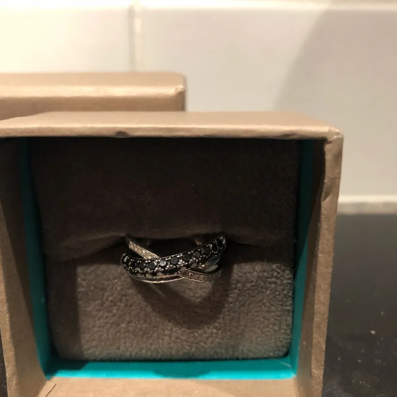 Stylish Effy ring - 14k White Gold With Black And White Diamonds photo 1
