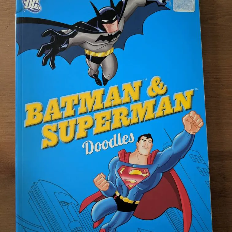 Batman And Superman Drawing Book photo 1