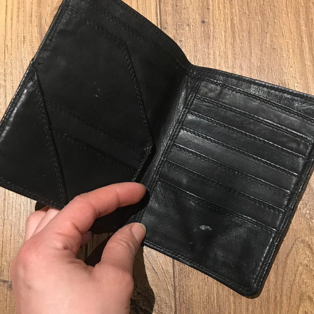 Black Genuine Leather Wallet photo 3