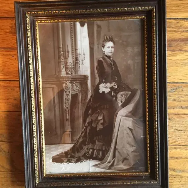 Framed Victorian Portrait photo 1