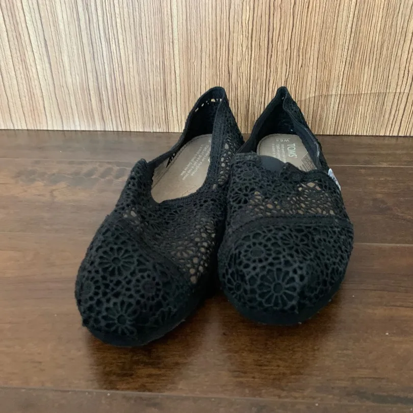 Brand New Black Lace Toms Shoes photo 3