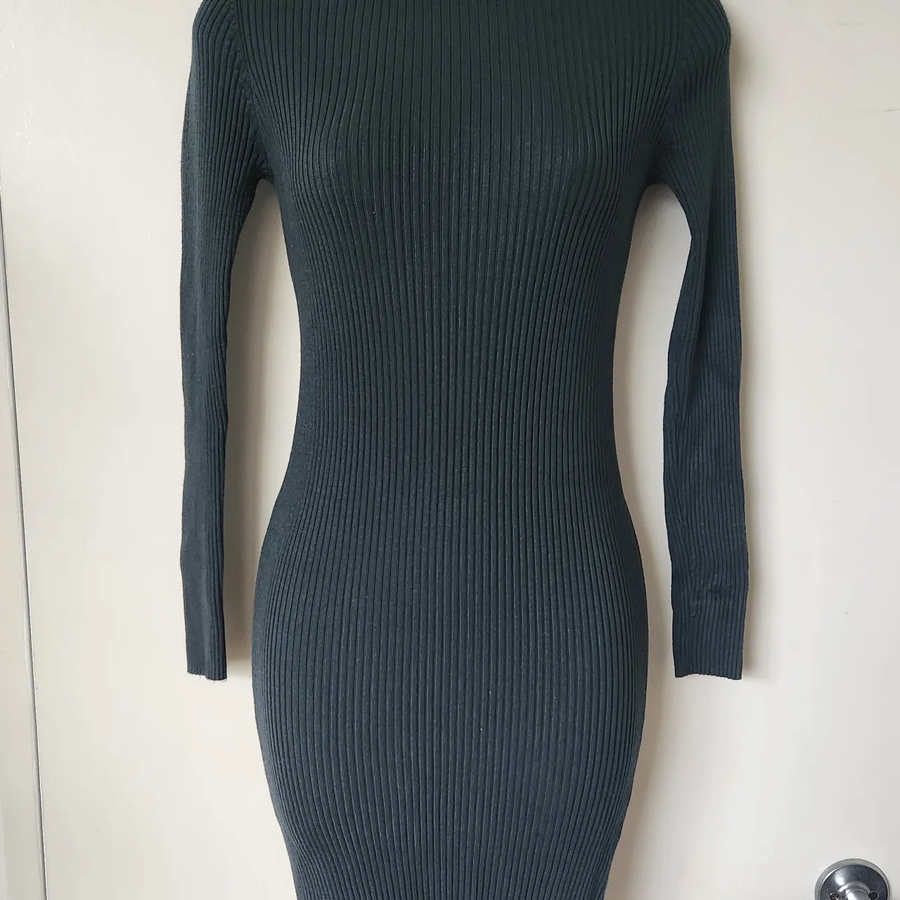 F21 forest green bodycon sweater dress photo 1