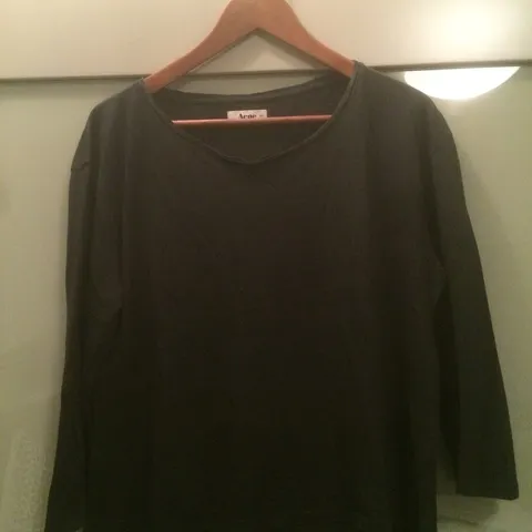 Acne XS Black 3/4 Length Sleeve Shirt photo 1