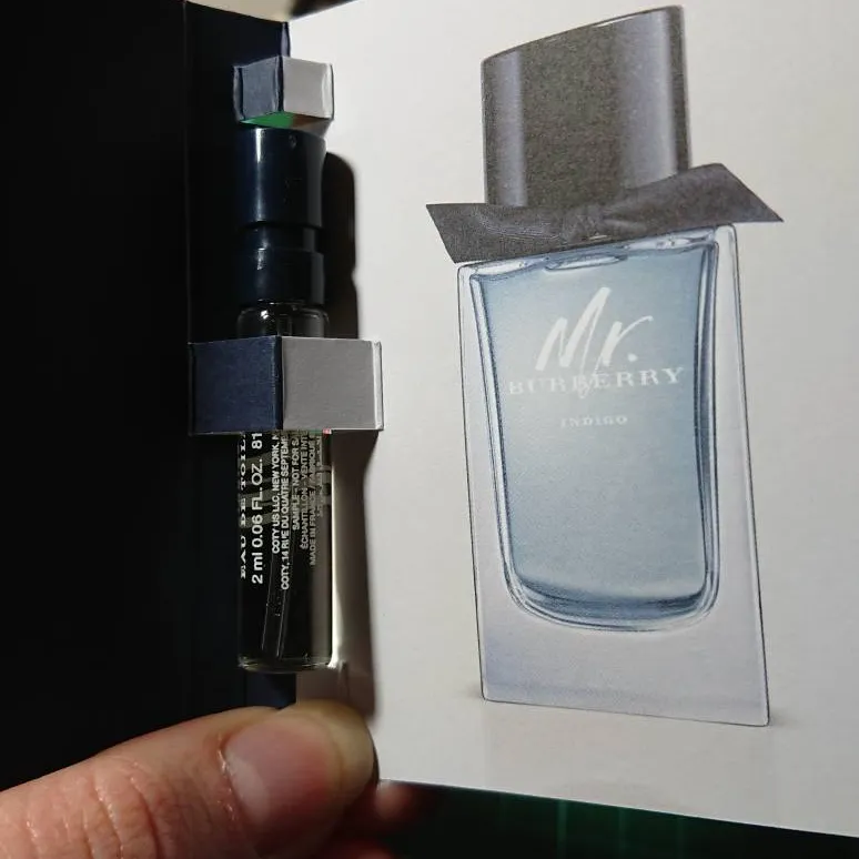 Burberry parfum sample photo 3