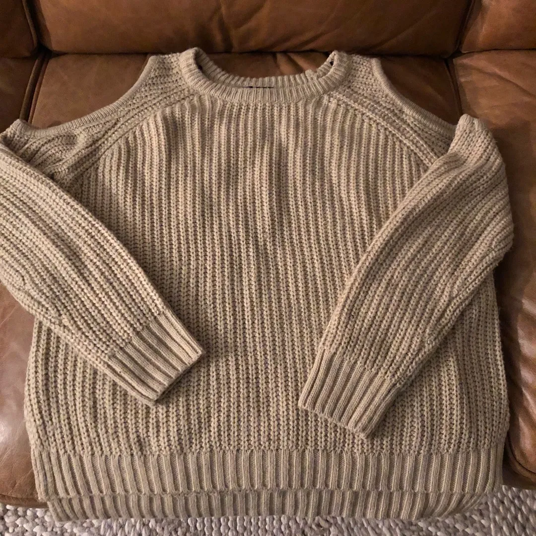 Beige Sweater Size Small photo 1