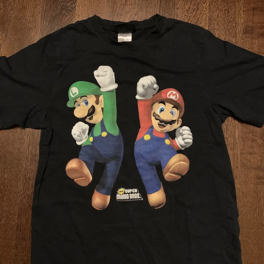 Vintage Super Marios Bros T Shirt photo 1