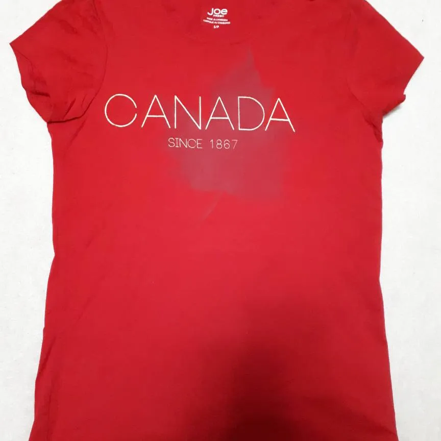 Canada T-shirt photo 1