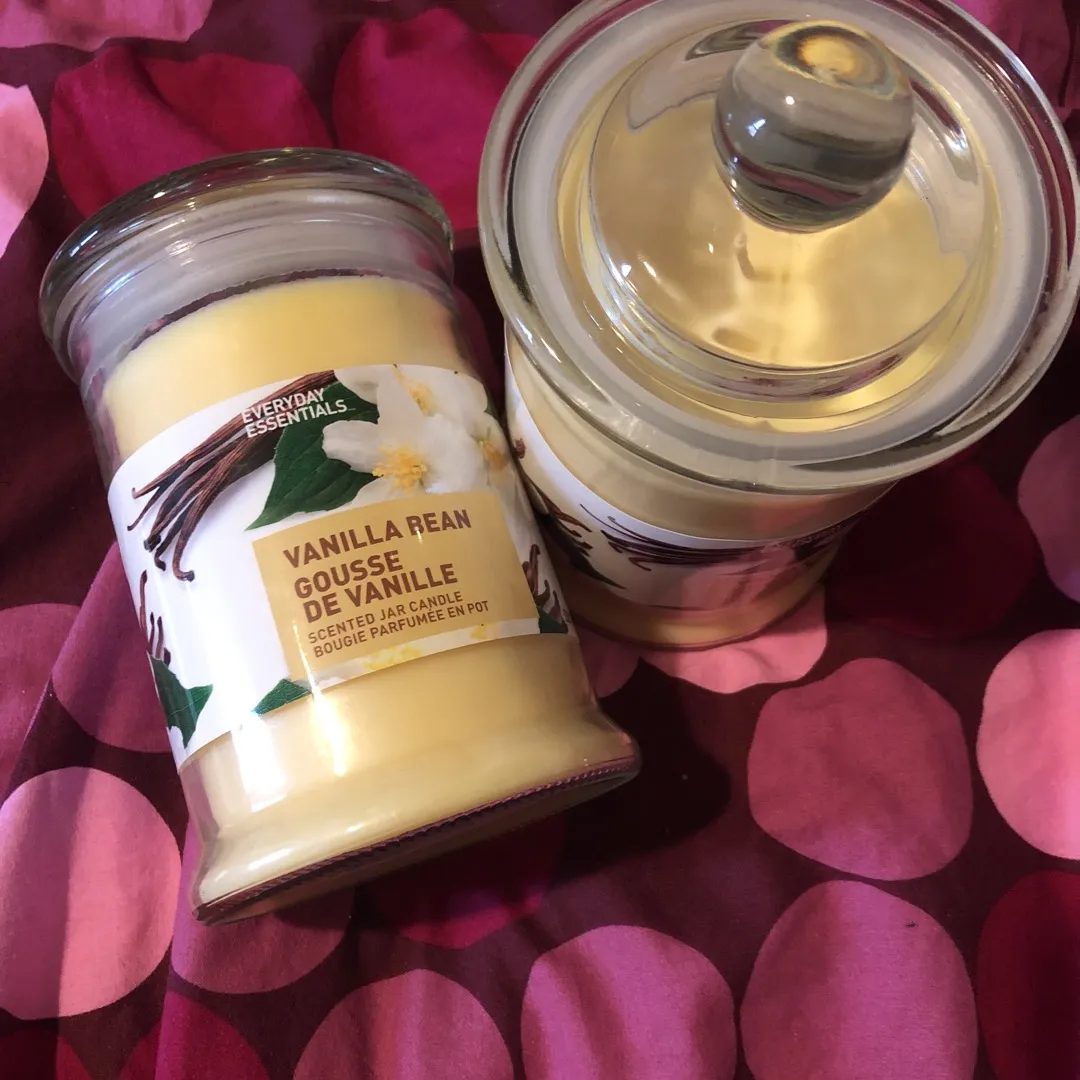 Vanilla Bean Candles photo 1