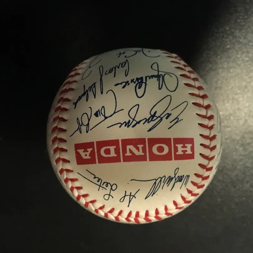 Blue Jays Autograph Replica Baseball photo 1