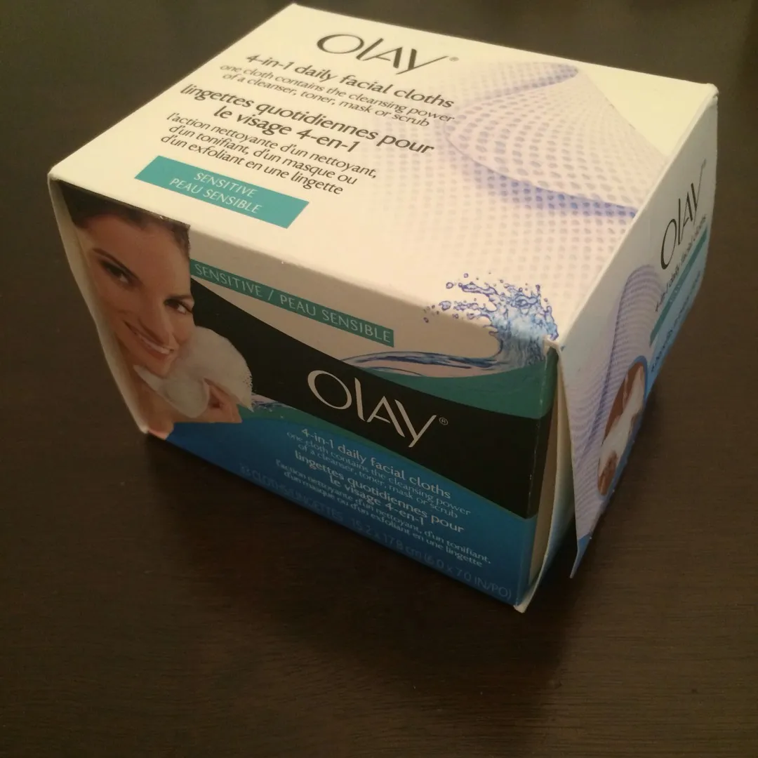 🆓 Olay Cleansing Cloths photo 3