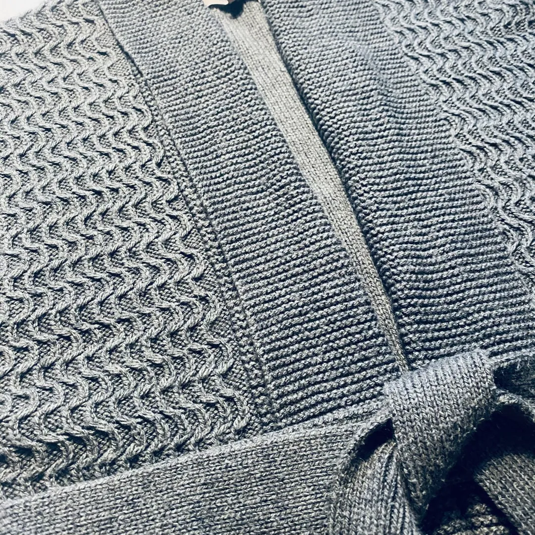 Grey Cardigan Sweater RW&Co photo 3