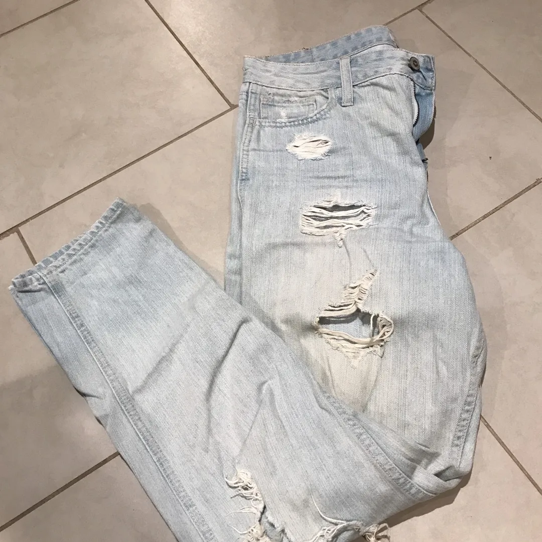 Ripped S9/29 Jeans photo 1