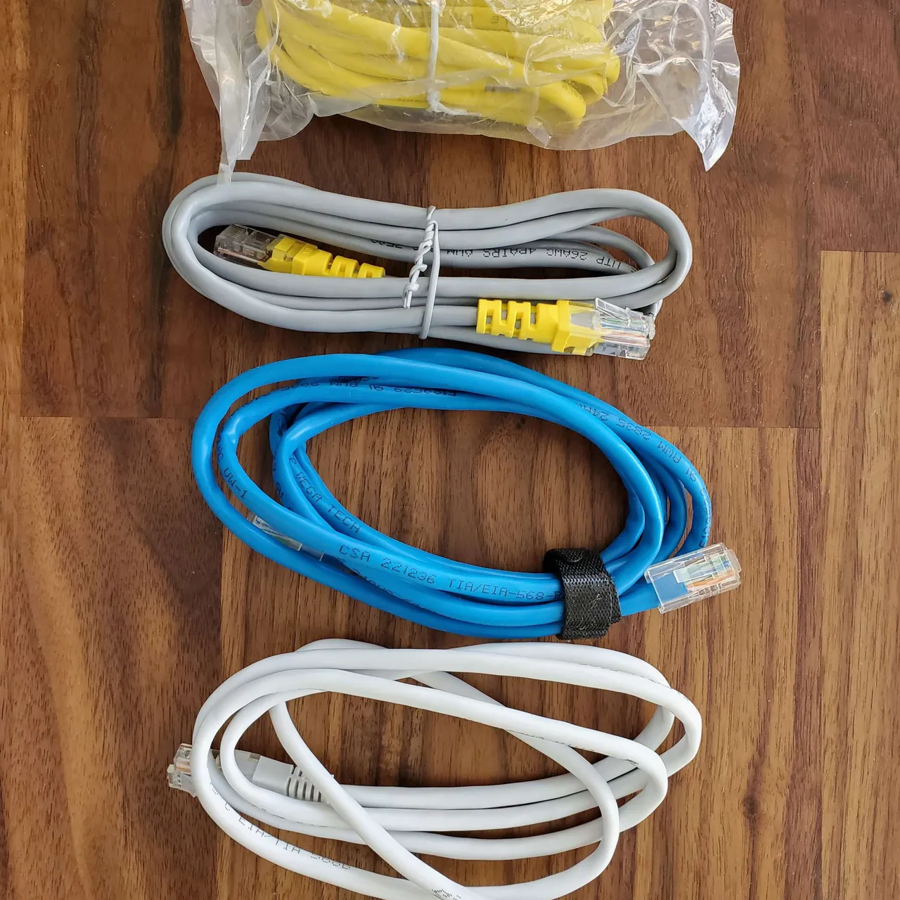 3ft Cat5e Network Cables photo 1