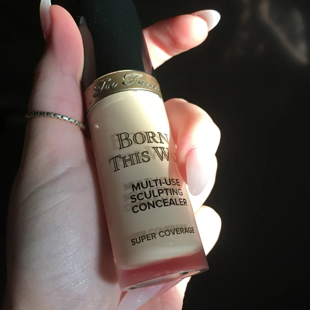 too faced ‘born this way’ concealer photo 1