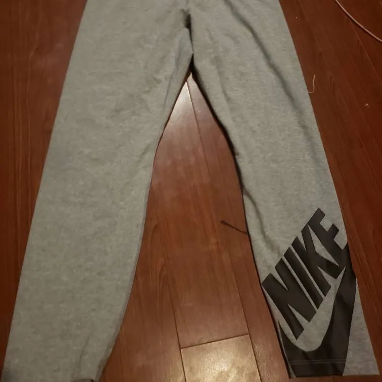 Grey Ladies Medium Nike Pants photo 1