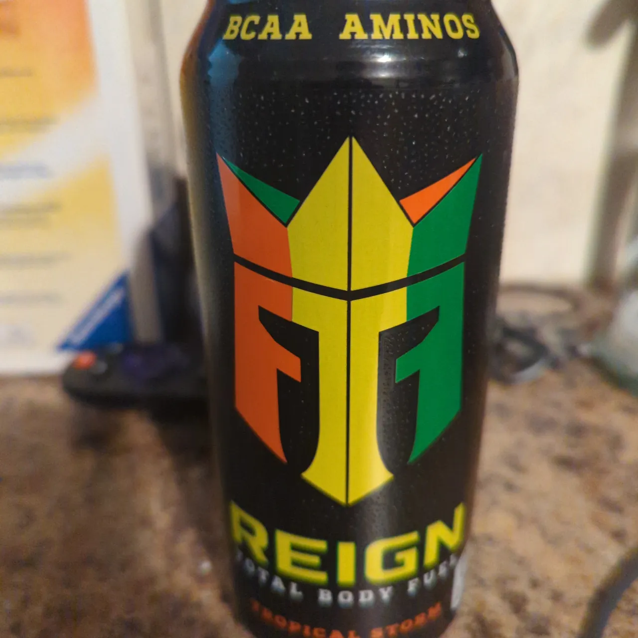 Reign energy drink photo 1