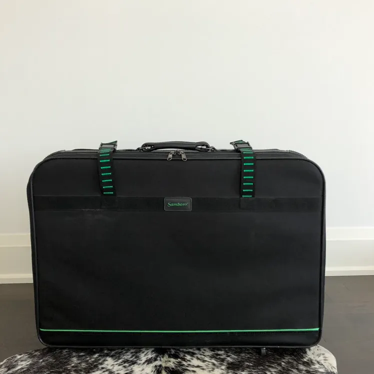 Very Good Condition Samboro Luggage In Black photo 3
