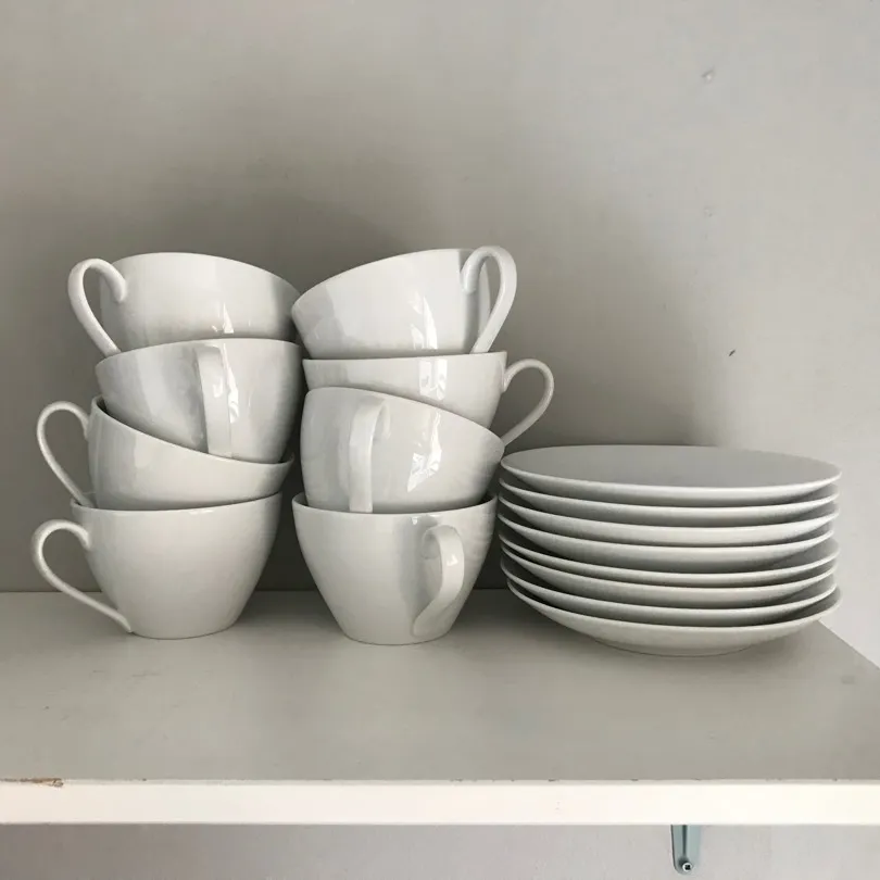 Set of Crate & Barrel Cups and Saucers photo 1