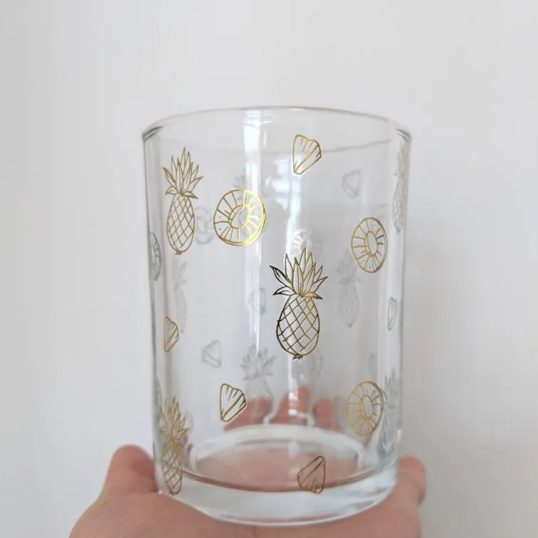 Pineapple Motif Glass photo 3