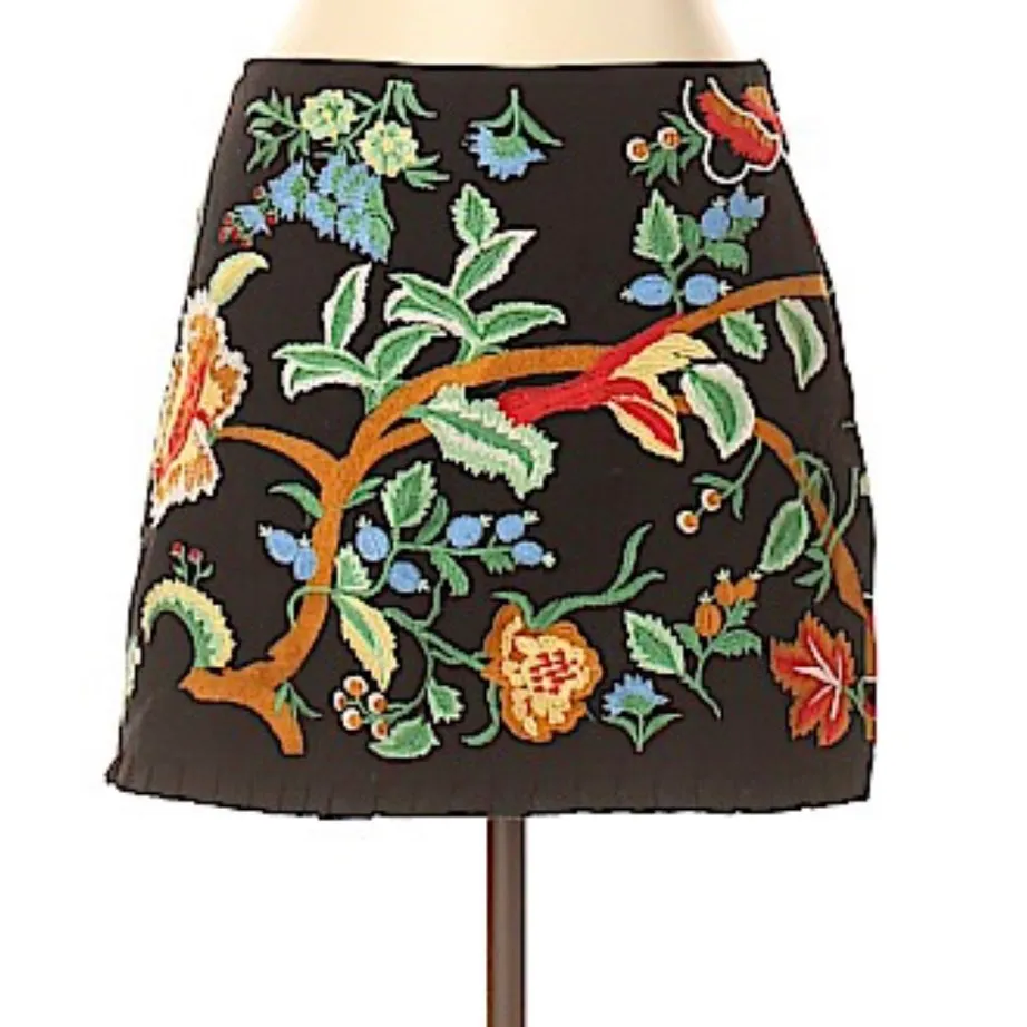 XL Zara Mini Skirt photo 1