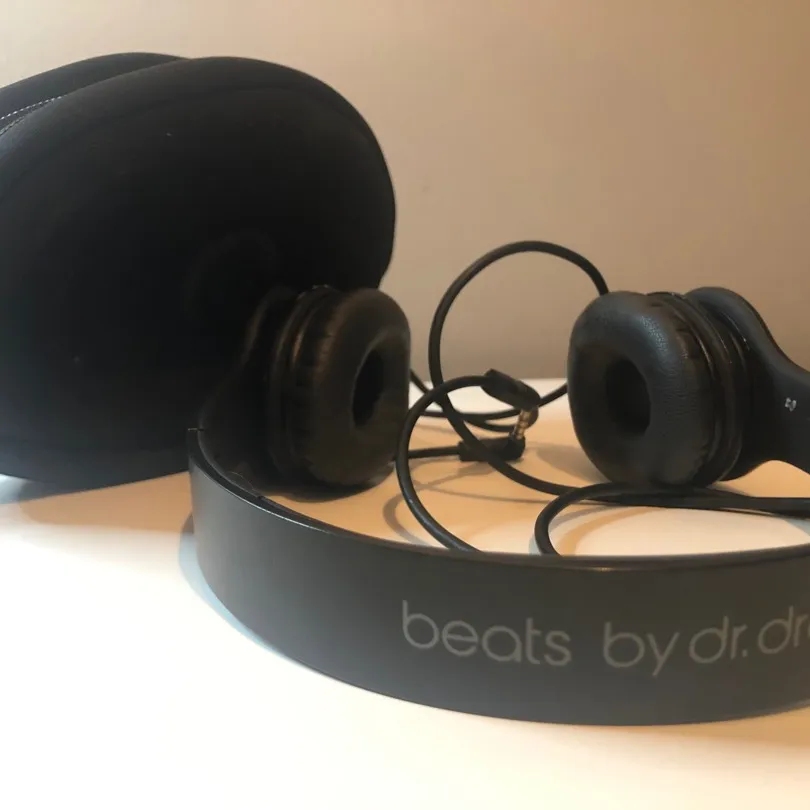 Beats By Dre Headphones photo 3