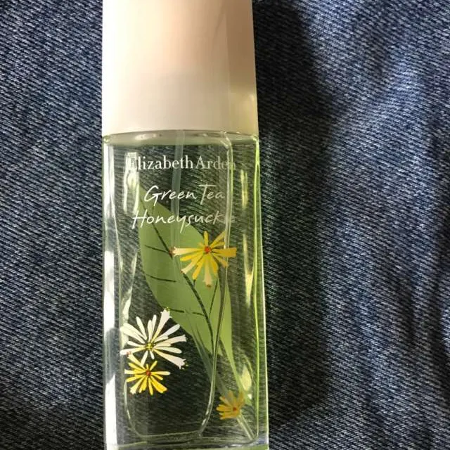 Elizabeth Arden Perfume 'Green Tea Honeysuckle' EDT photo 1