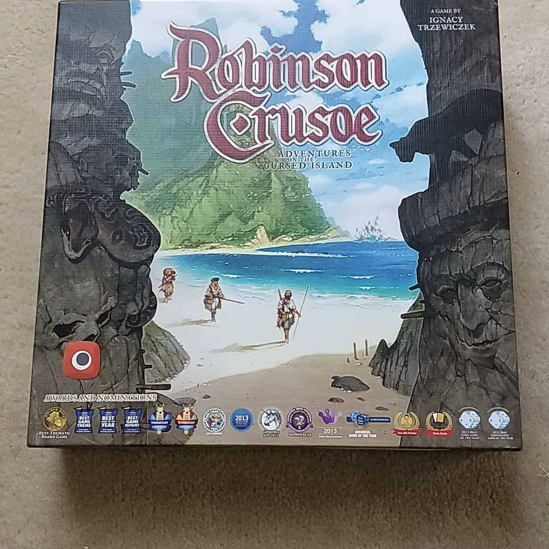 Robinson Crusoe Board Game photo 1