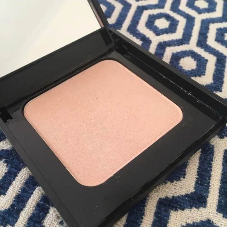 Julep Highlighter In Glow photo 1