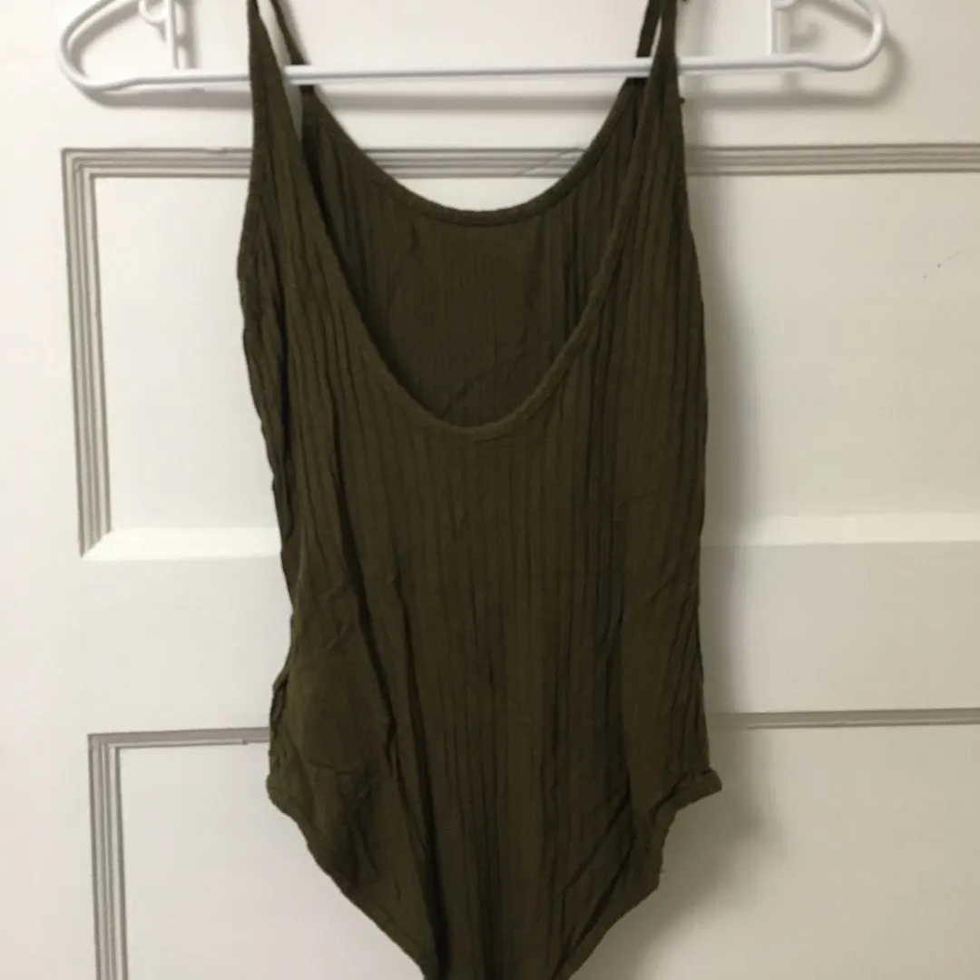 Urban Outfitters Ribbed Bodysuit (M) photo 3