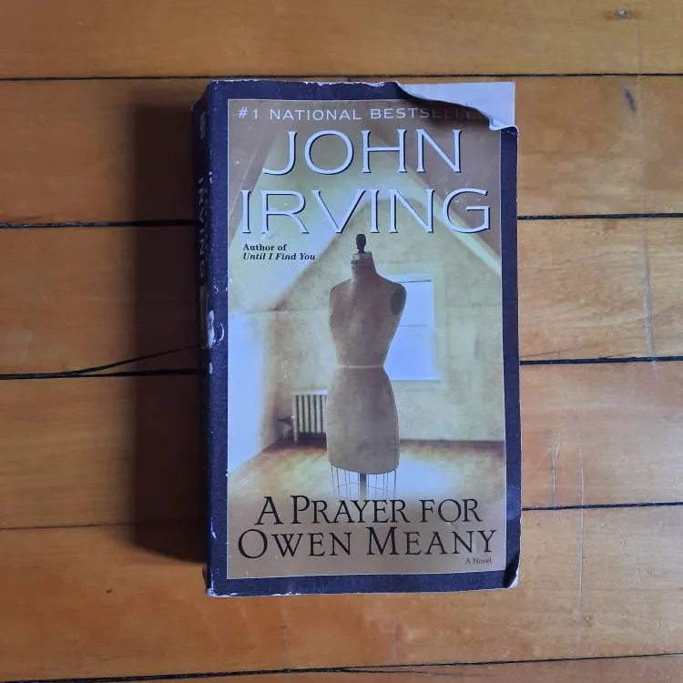 John Irving - A Prayer for Owen Meany Novel photo 1