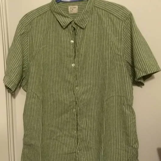 Old Navy Button-Down Shirt photo 1