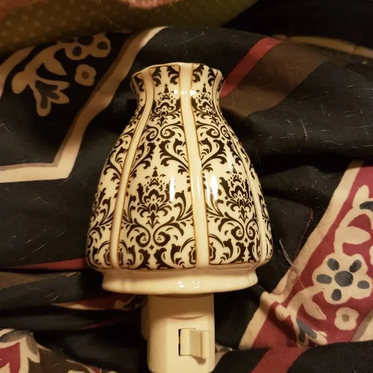 Adeline Porcelain Plug-in Nightlight photo 1