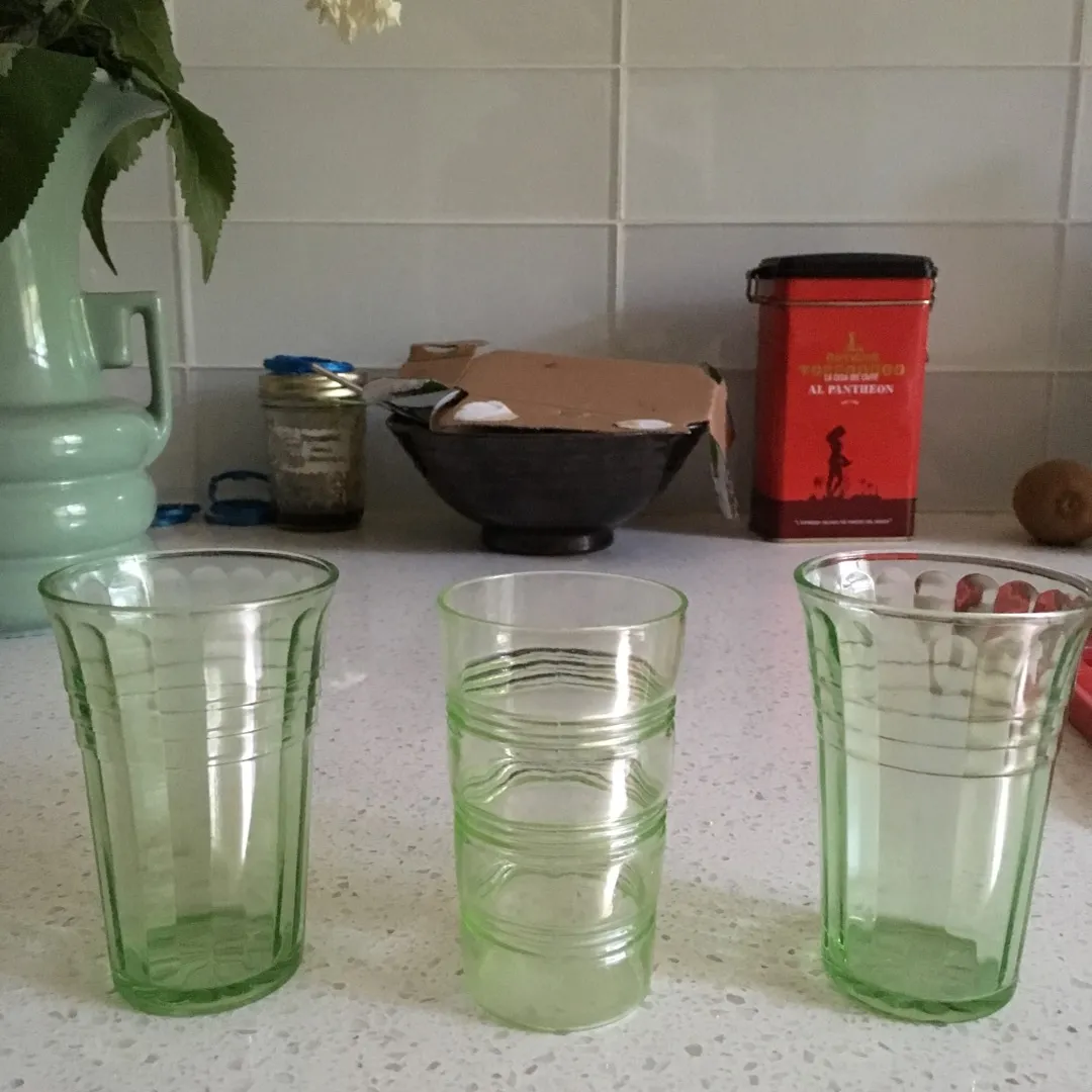 Juice Glasses Depressionware photo 1