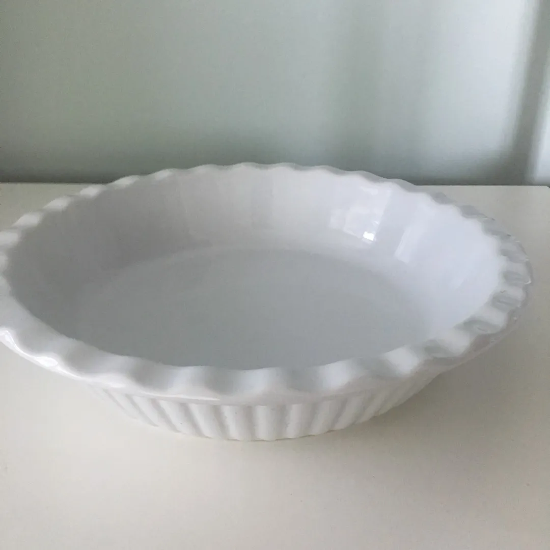 White Pie Dish - Never Used photo 1