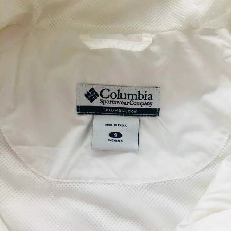 Women’s Columbia Jacket photo 4