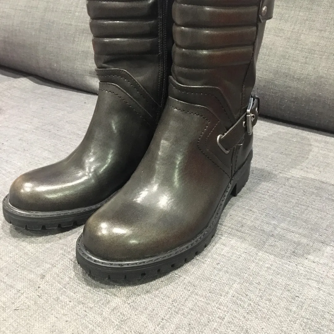 Guess Boots photo 6