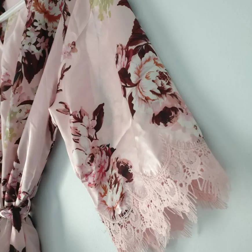 Satin Pink Floral Robe Size S/M photo 4