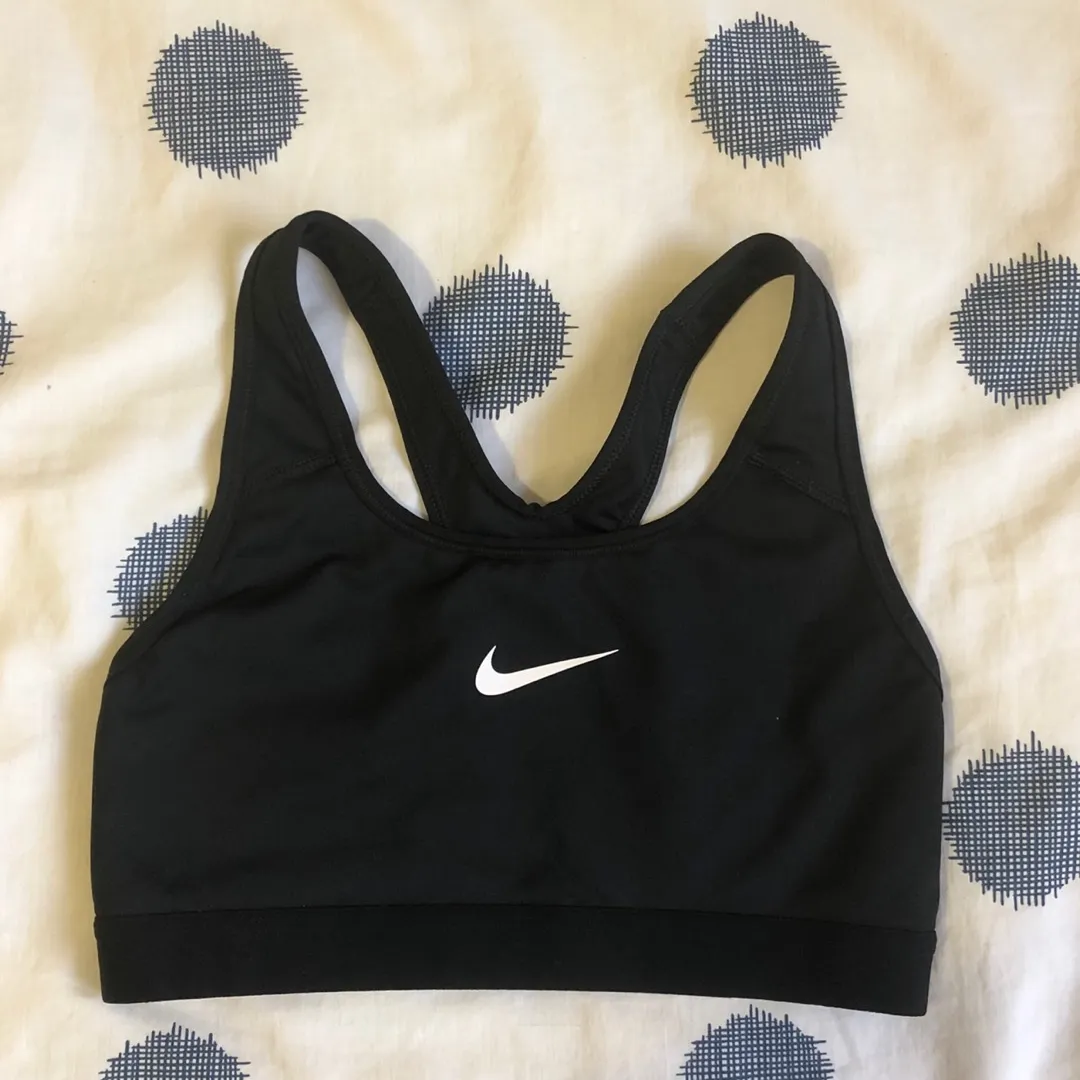 Nike Sports Bra Size S photo 1