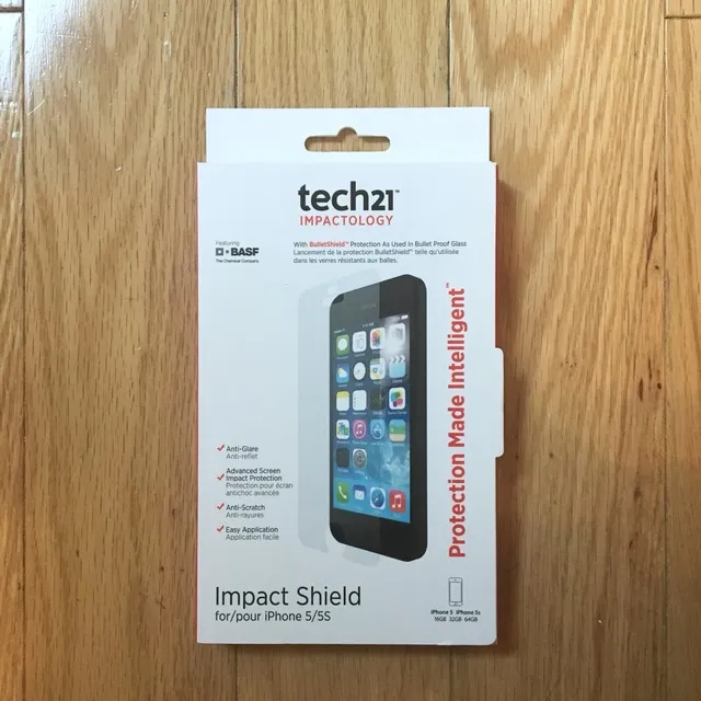iPhone 5/5s Glass Screen Protector photo 1