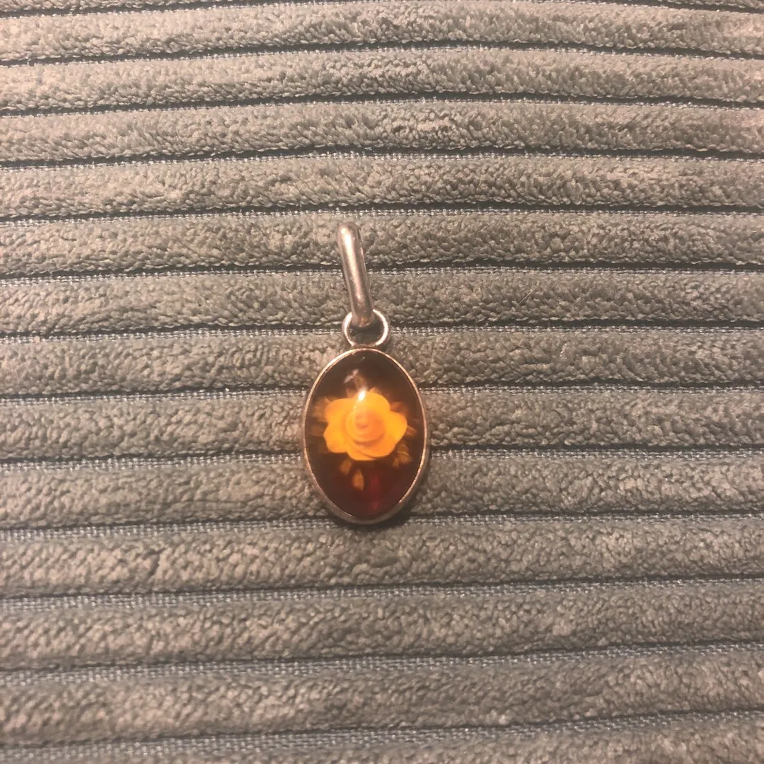 Amber and Sterling Silver Rose Pendant photo 1
