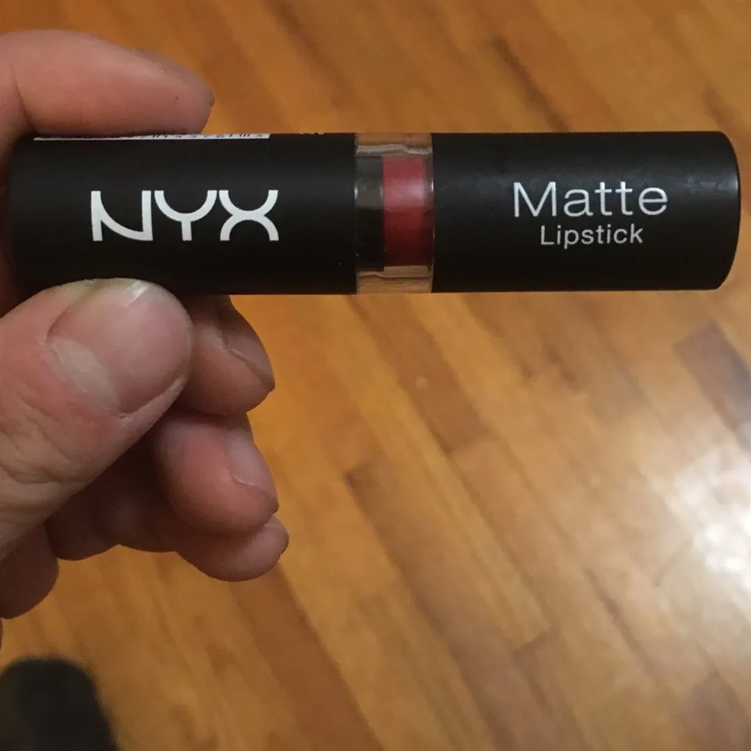 NYX Lipstick photo 1